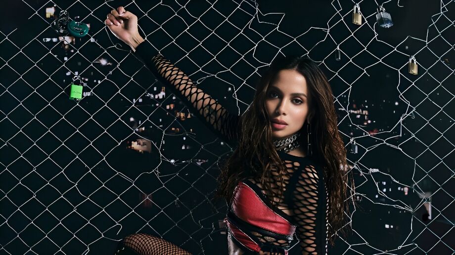 Anitta será a primeira atração musical do BBB 26 e abre a agenda de festas da edição.