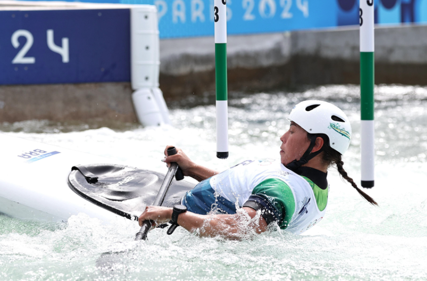 Ana Sátila piora desempenho na final e fica em 5º no C1 da canoagem slalom