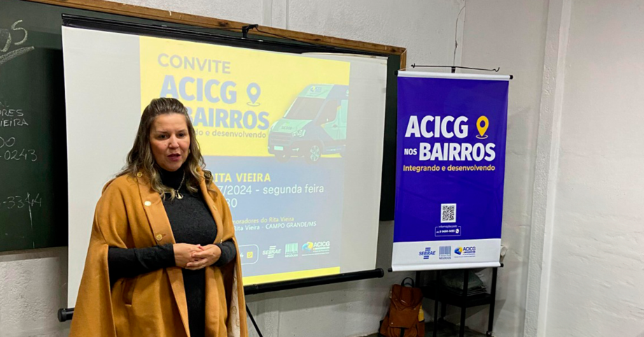 A empresária e presidente da associação de moradores do bairro, Yara Freitas