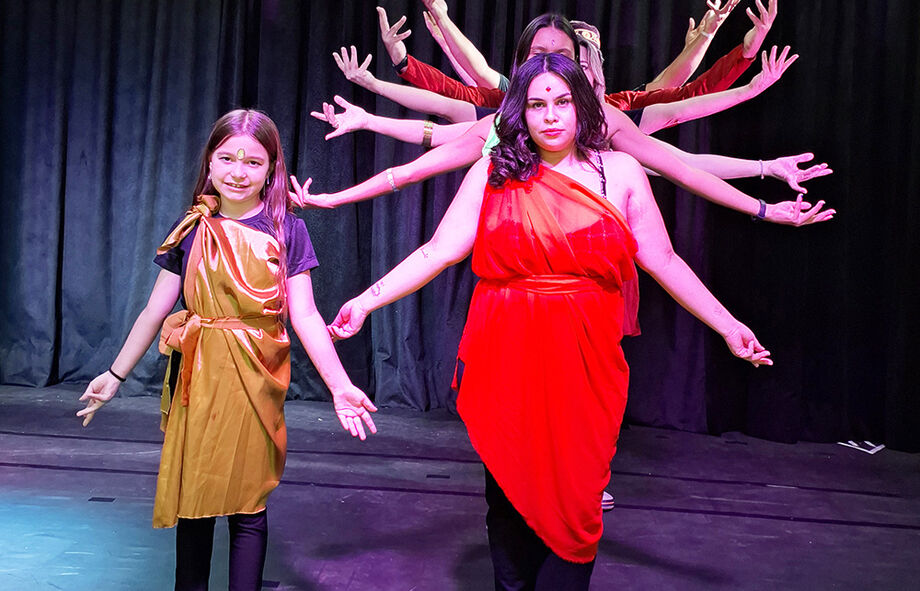 Dupla Identidade será lançado amanhã em Campo Grande; peça teatral estreia dia 27 de julho