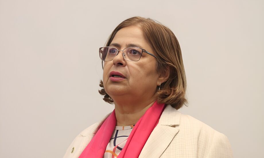 Cida Gonçalves é ministra das Mulheres