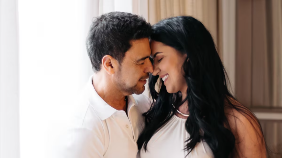 Zezé Di Camargo e Graciele anunciam primeiro filho do casal.