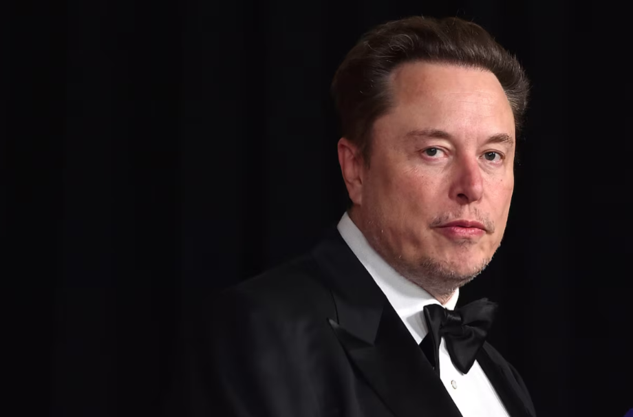 Elon Musk ironiza Moraes e compara ministro a vilões após ameaça de derrubada do X