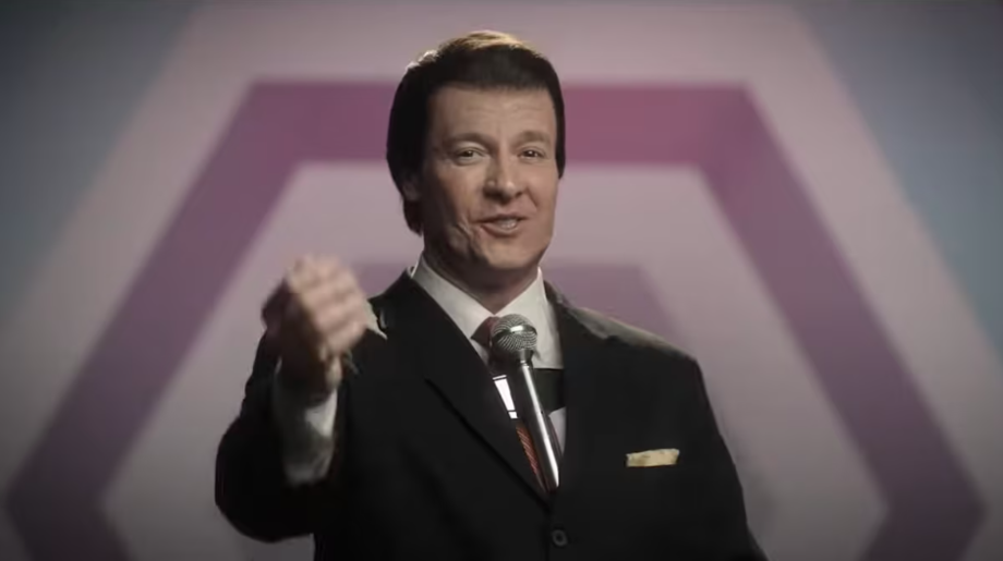 O filme Silvio chega aos cinemas no dia 12 de setembro.