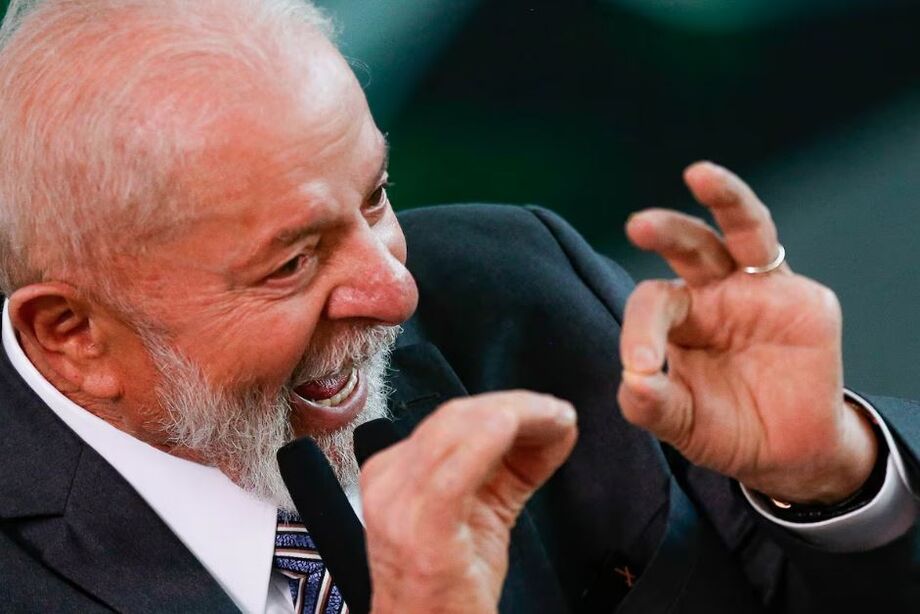 O dólar caiu mais de 5% nos três últimos dias úteis após presidente mudar de postura