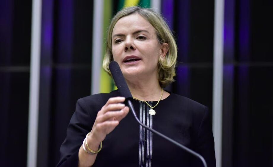 A presidente do Partido dos Trabalhadores, deputada Gleisi Hoffmann
