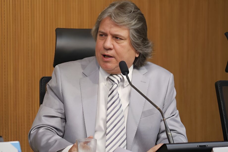 Deputado Pedro Caravina