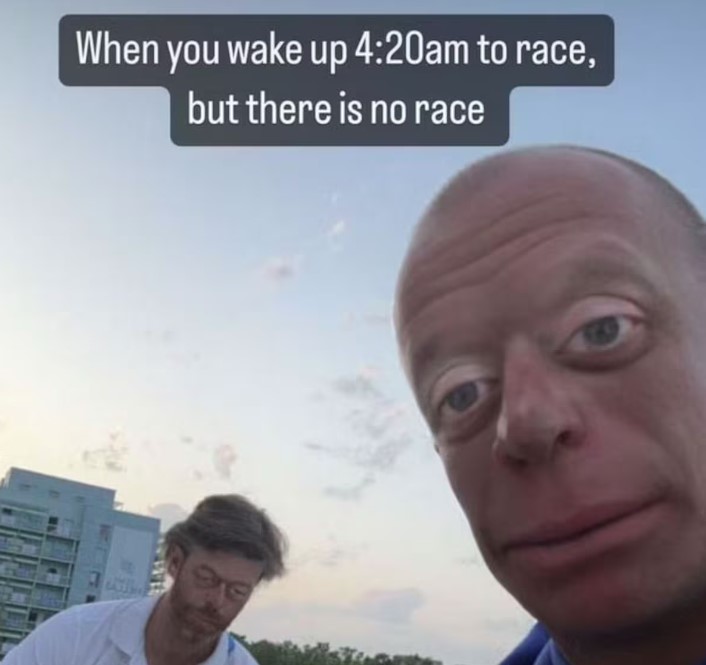Kristian Blummenflet postou meme ironizando o adiamento da prova de triatlo