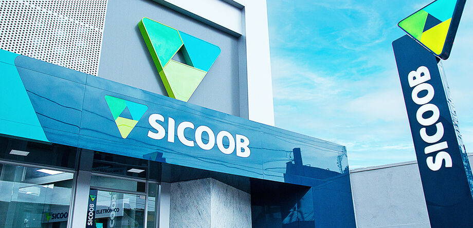Sicoob inaugura nova agência na ACICG com coquetel no Centro de Campo Grande