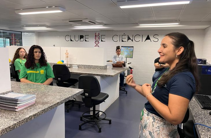O Bioparque Pantanal iniciou na quarta-feira (3) as atividades do Clube de Ciências com estudantes de onze escolas de Campo Grande e do interior