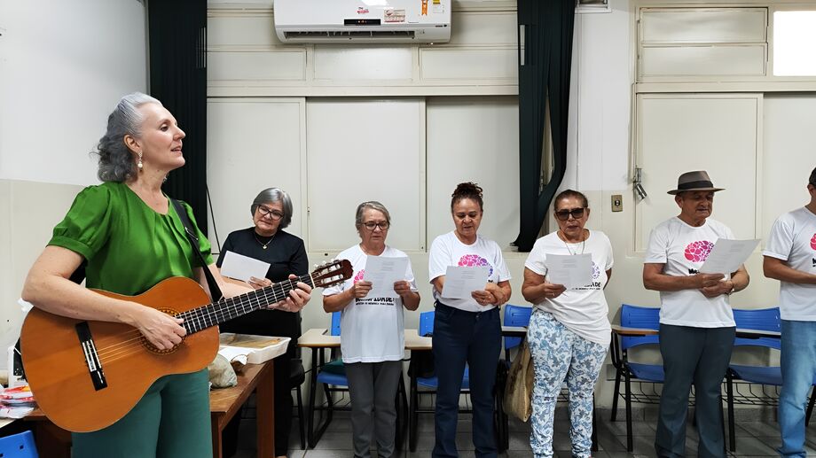 Idosos podem se inscrever em até quatro atividades e duas disciplinas isoladas