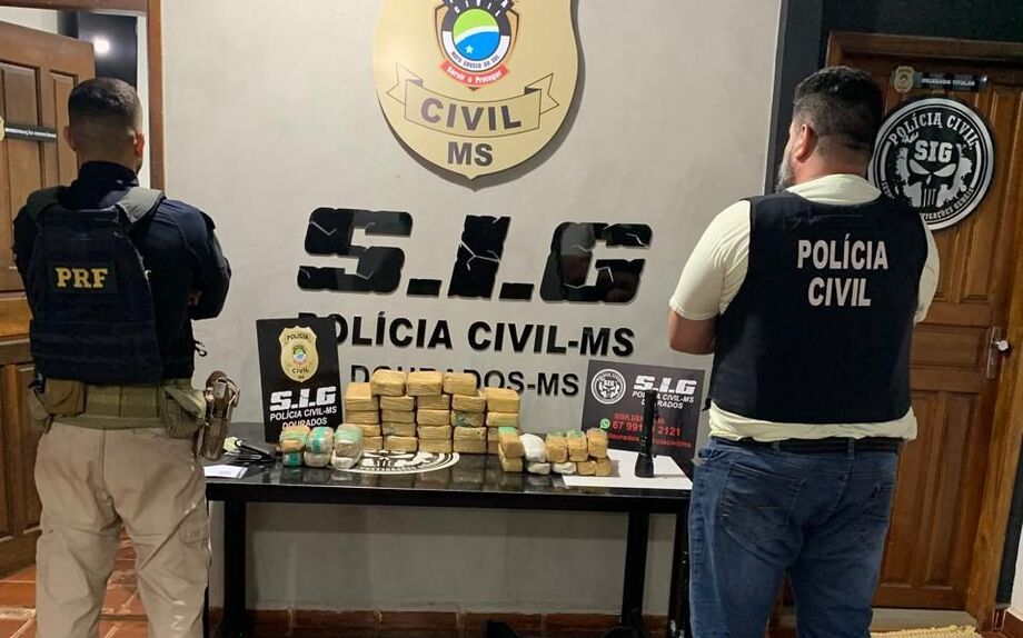 A policia apreendeu 32 quilos de pasta base de cocaína