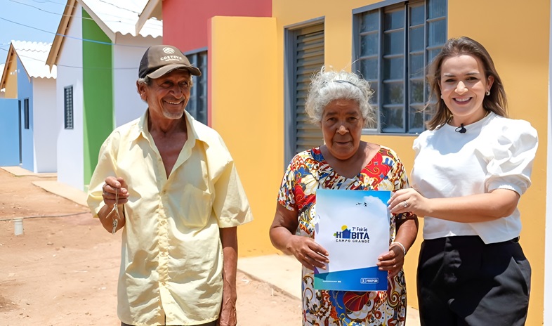 Adriane pretende expandir o programa Aluguel Social, que atualmente oferece até R$ 600 para ajudar famílias a pagar o aluguel, especialmente aquelas em situação de vulnerabilidade, como mulheres vítimas de violência doméstica e pessoas com deficiência.