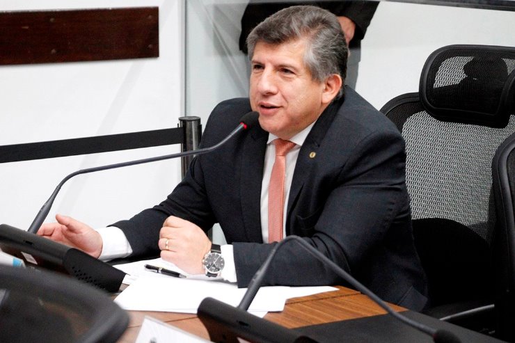 A solenidade foi proposta pelo deputado estadual Lidio Lopes (Patriota)