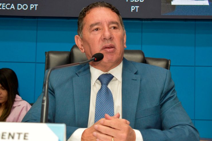 Deputado Gerson Claro aproveitou a oportunidade para destacar a importância da democracia na história das eleições