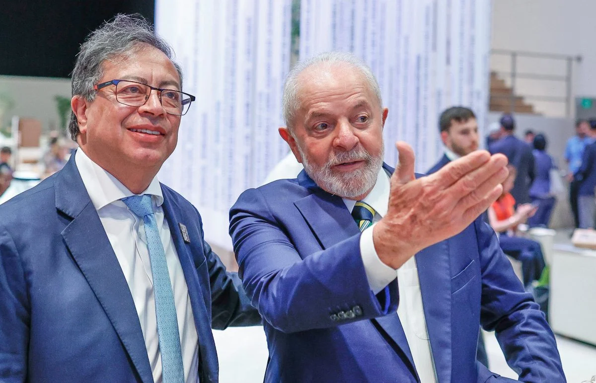 O presidente Lula com o presidente da Colombia, Gustavo Petro