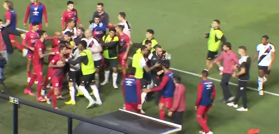Confusão aconteceu no jogo de ontem