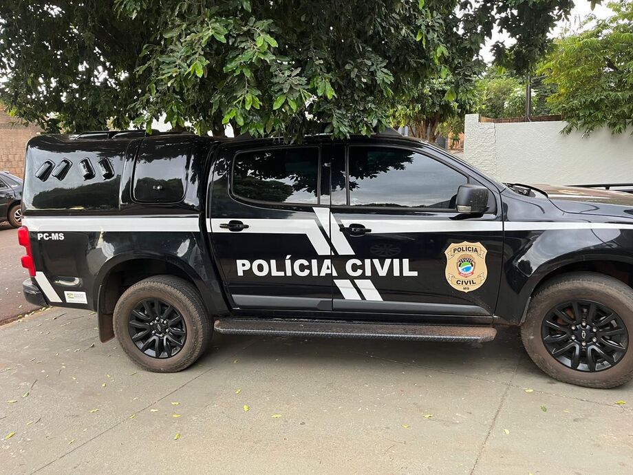 Polícia Civil prende dupla suspeita de furto a fios de telefonia em frente à escola em Campo Grande