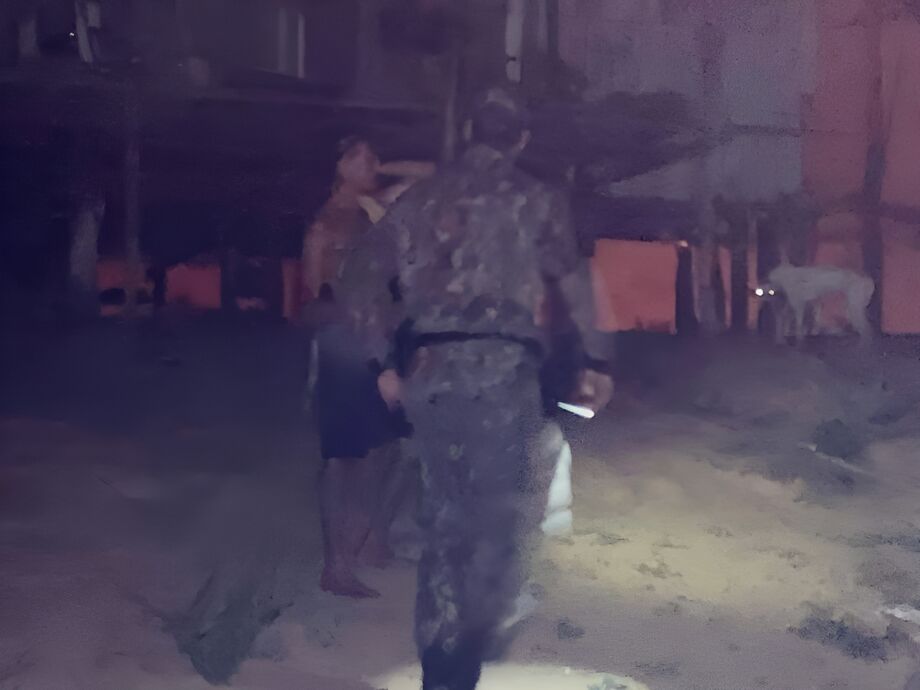 Ação rápida da PMA evita tragédia em incêndio na BR 262