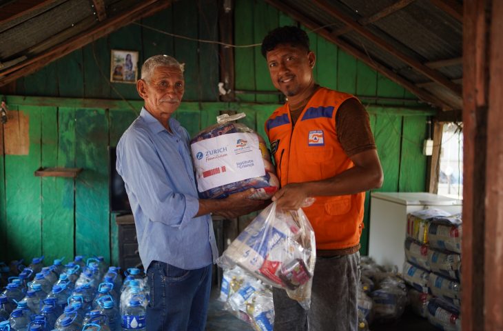 Ribeirinhos agradecem ajuda humanitária no coração do Pantanal