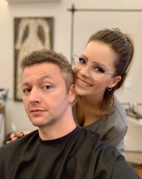 Sandy e Lucas Lima anunciaram a separação em 2023.