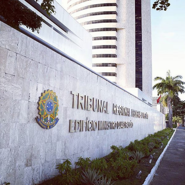 Sede do TRF-5 em Recife; busca de informações deve ser feita em cada Tribunal Regional Federal.