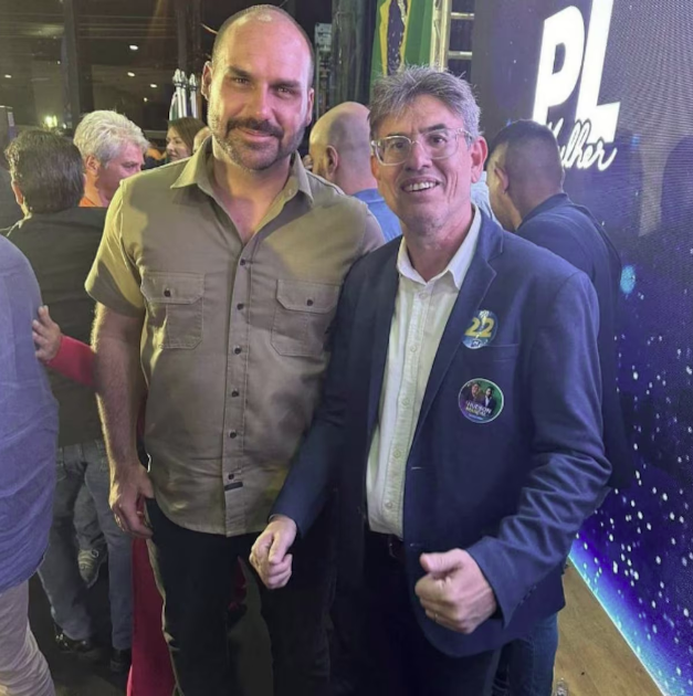 Hudson Marçal, irmão de Pablo Marçal, recebe apoio de Eduardo Bolsonaro