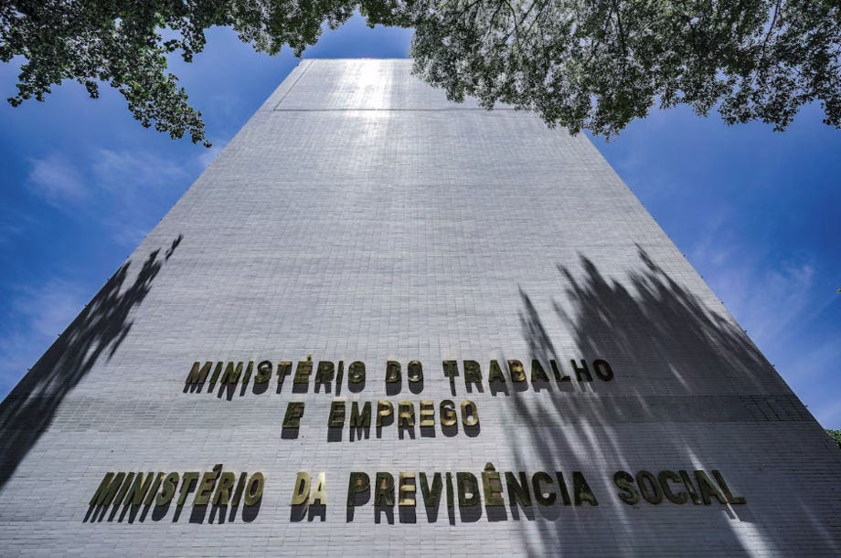 Ministério da Previdência tem maior orçamento da Esplanada, com R$ 1,03 trilhão