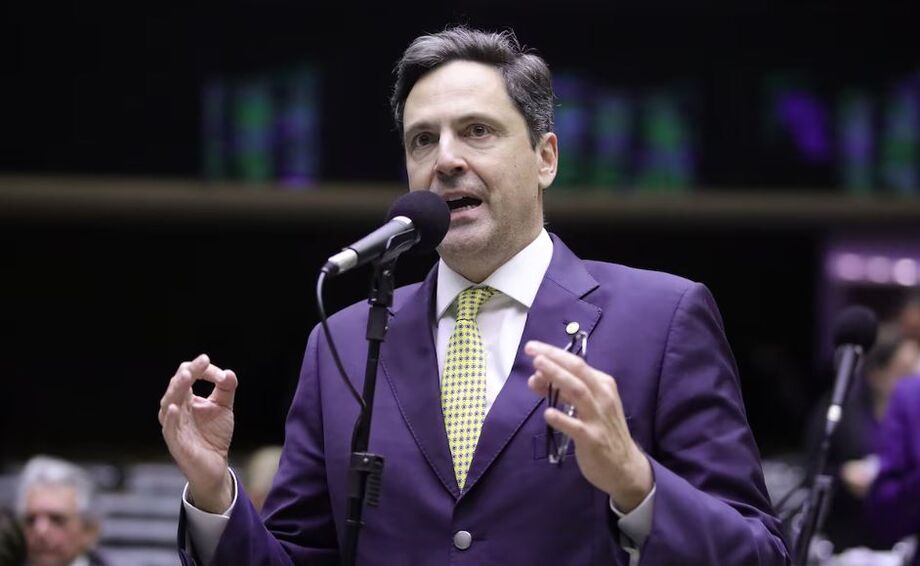 O deputado Luiz Philippe de Orleans e Bragança