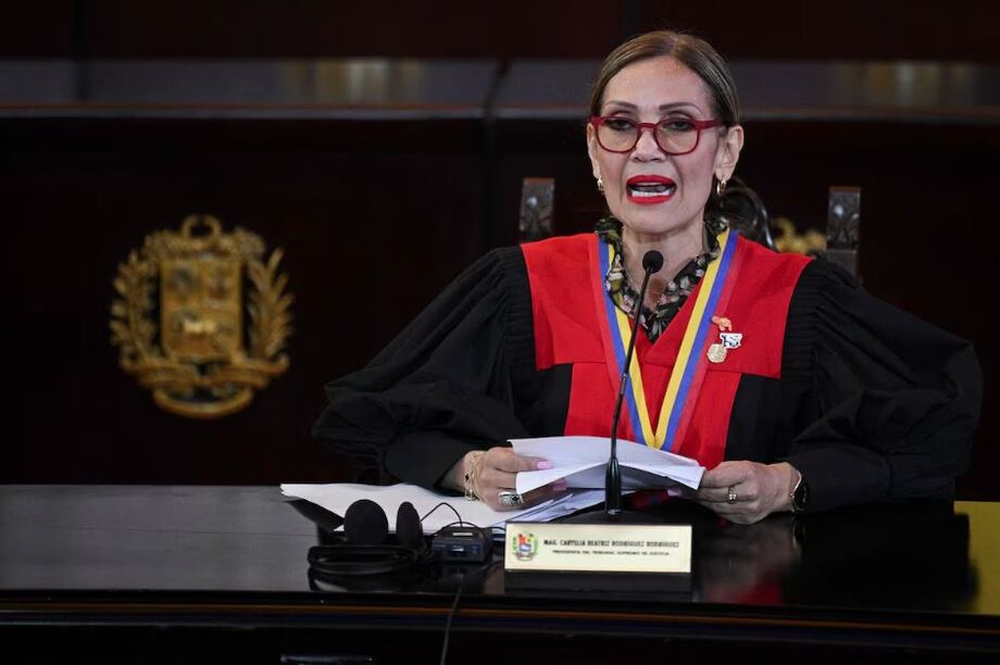 Imagem desta quinta-feira, 22, mostra presidente da Suprema Corte da Venezuela, Caryslia Rodriguez. Corte controlada pelo chavismo confirmou vitória de Maduro nas eleições