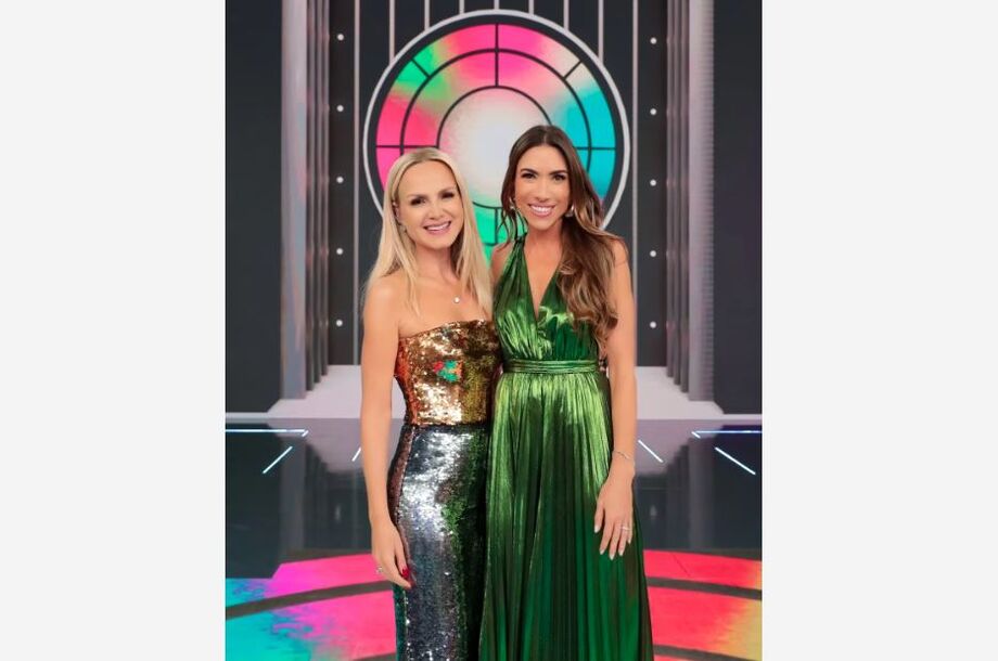 Eliana com Patrícia Abravanel no Programa Silvio Santos