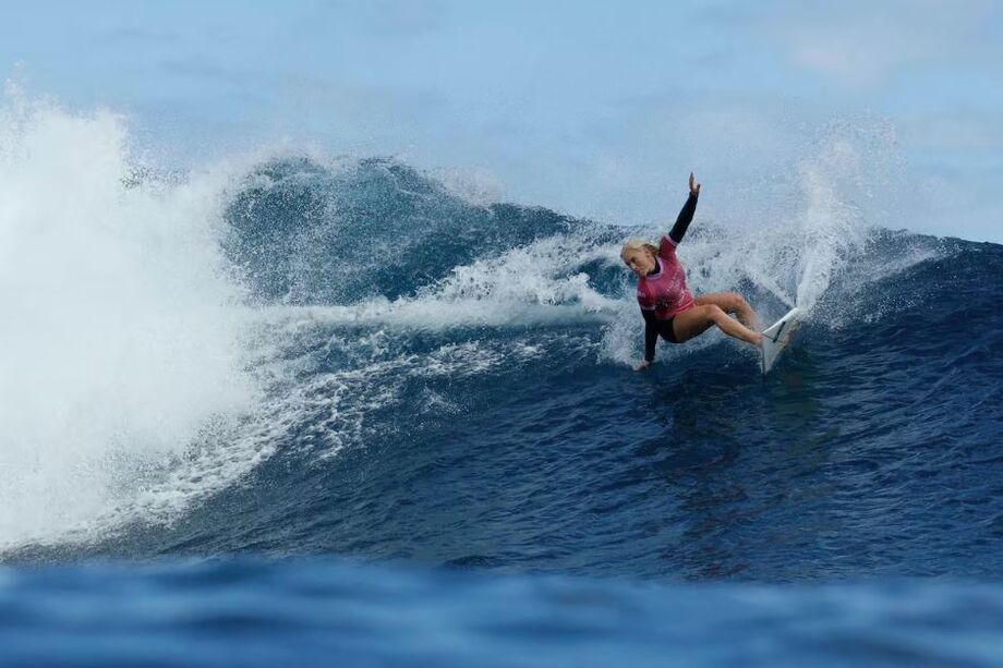 Tatiana Weston-Webb está na final do surfe feminino na Olimpíada de Paris