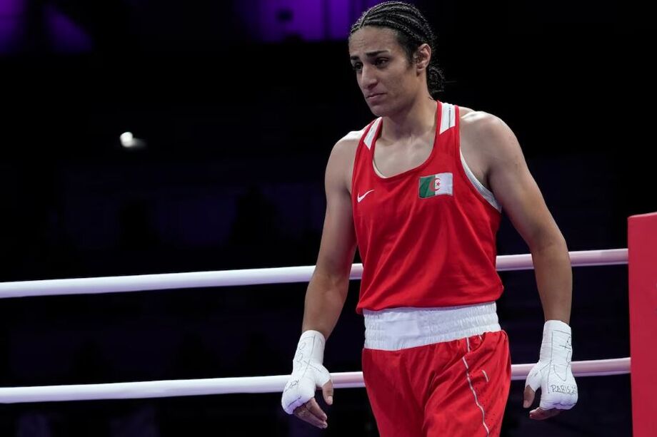 Imane Khelif, boxeadora argelina alvo de massacre nas redes sociais, vence e lutará pelo ouro