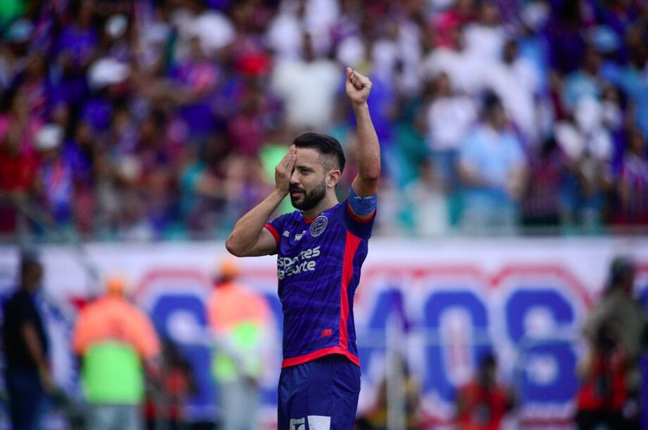 Bahia derrota o Vitória e deixa o rival perto da zona de rebaixamento do Brasileiro