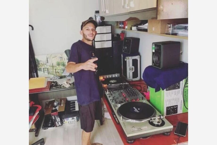 Mauro Sguarizi atuava como DJ