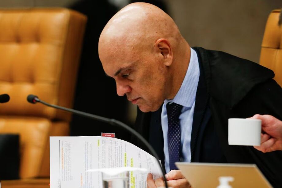 Moraes afirma que todos os procedimentos solicitados por ele 'foram oficiais, regulares e estão devidamente documentados'