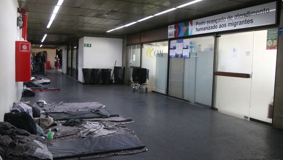 Com nova norma, cai chegada de imigrantes ao Aeroporto de Guarulhos