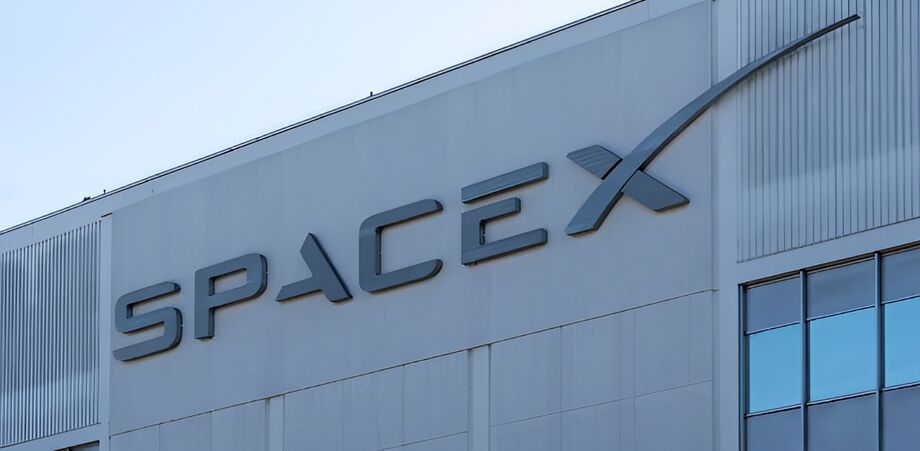 SpaceX terá nova missão; dessa vez, astronautas andarão no espaço