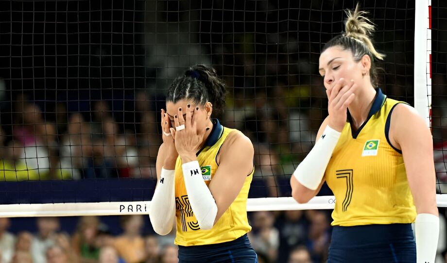 Seleção feminina perde para os EUA, fica fora da final, e vai disputar a medalha de bronze