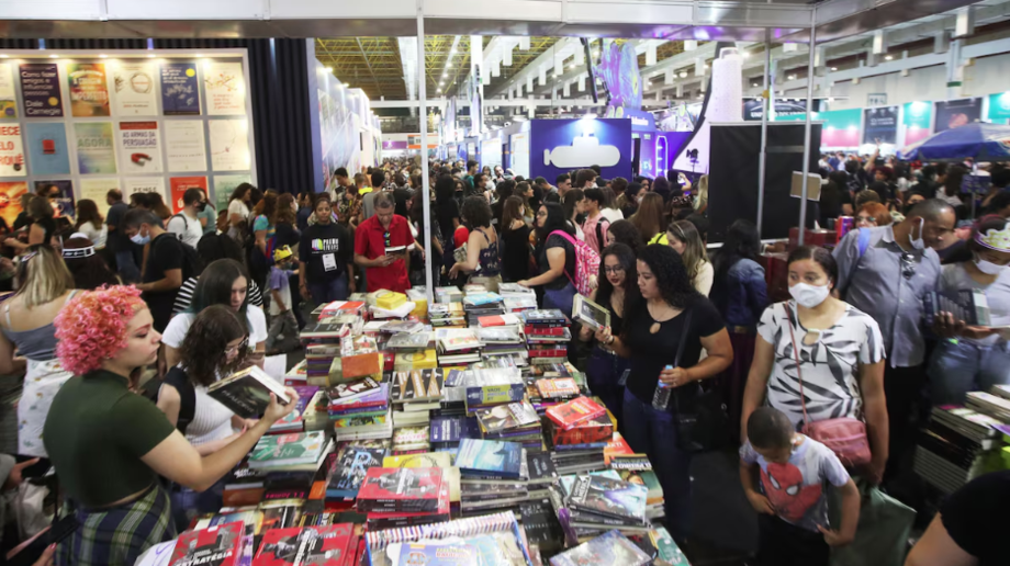 Imagem da 26ª Bienal Internacional do Livro no Expo Center Norte em São Paulo