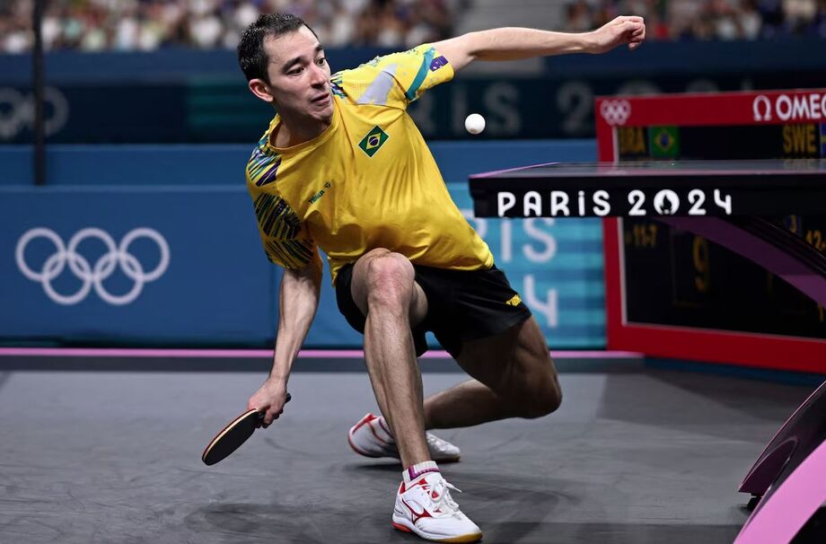 Hugo Calderano irá disputar a medalha de bronze no tênis de mesa