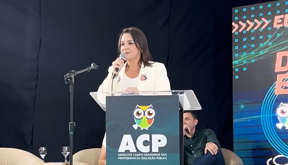 Prefeita Adriane Lopes destaca conquistas na alfabetização e IDEB