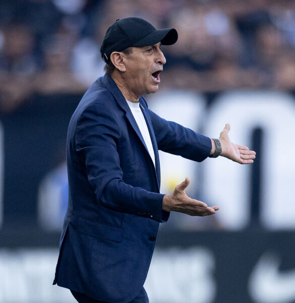 Ramón Díaz viu uma ineficiência no ataque do Corinthians