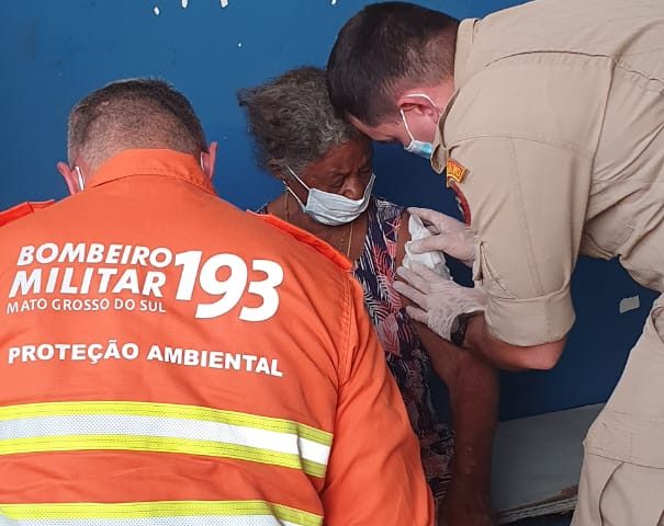As chamas acabaram consumindo toda a sua casa.