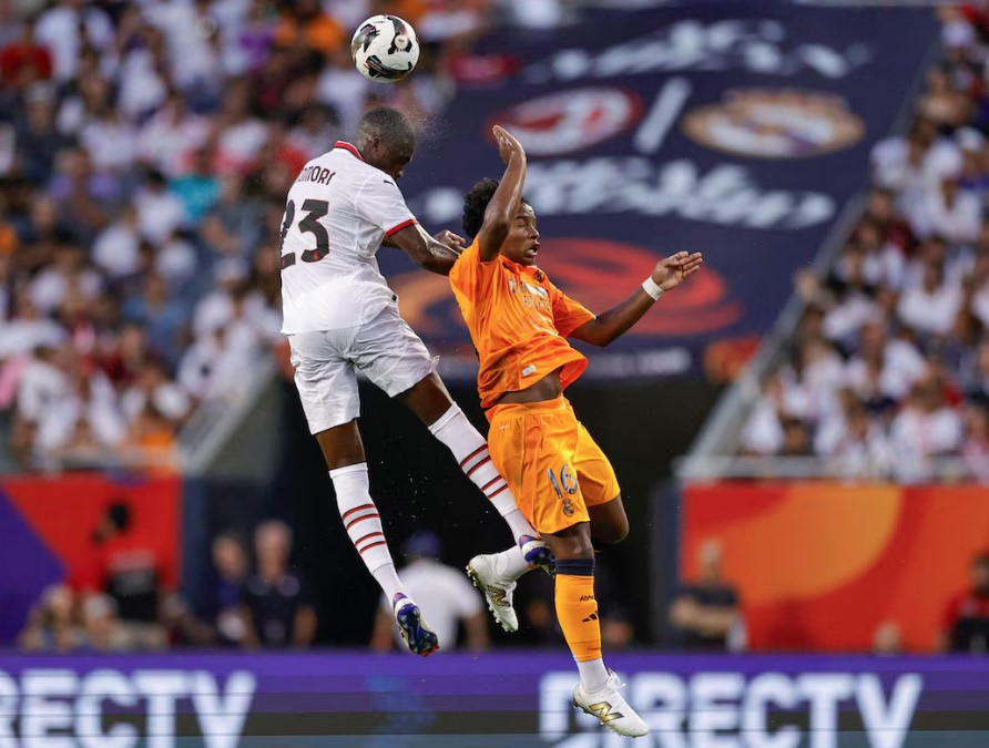 Endrick tem estreia tímida pelo Real Madrid em derrota para o Milan