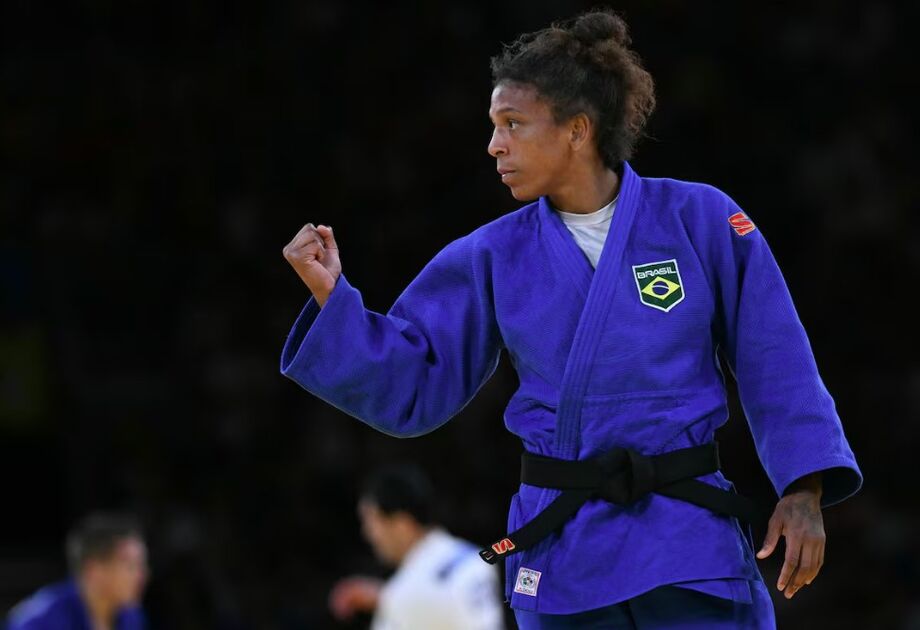 Rafaela Silva foi impecável na disputa da luta que fechou o duelo