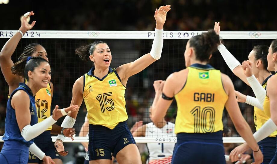 Brasil vence a República Dominicana por 3 sets a 0
