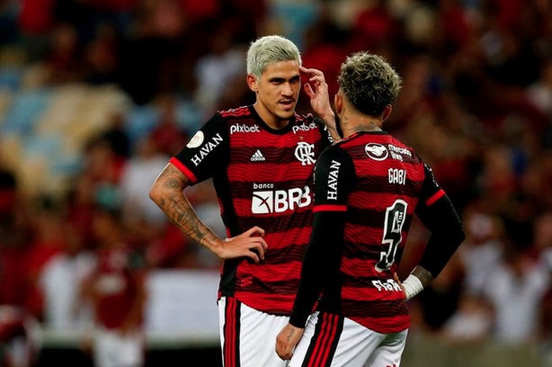 Dupla se lesionou justamente diante do time boliviano na última quinta-feira