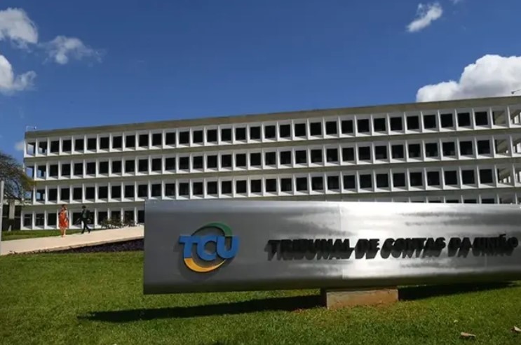 A decisão pela revogação foi publicada em edição extra do Diário Oficial da União (DOU) na sexta-feira, 3069