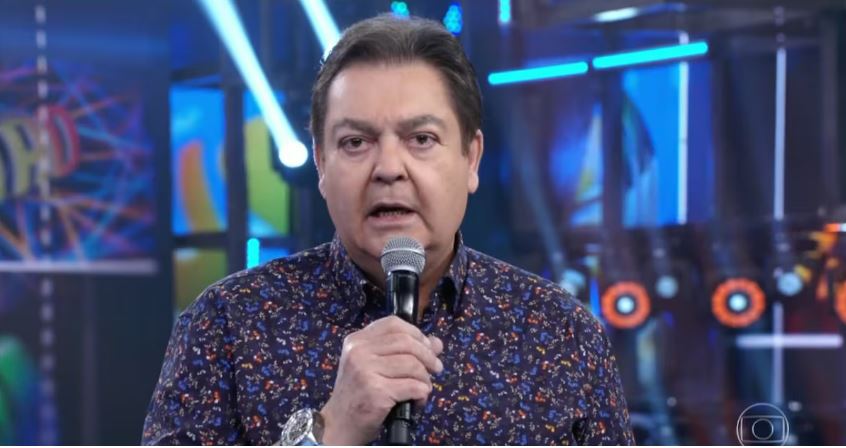 O apresentador Fausto Silva passou por dois transplantes em um ano